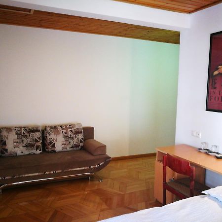 Hotel Salo Tbilisi Ngoại thất bức ảnh